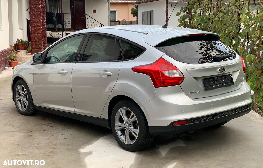 Ford Focus 1.0 EcoBoost Start-Stopp-System ACTIVE - 6