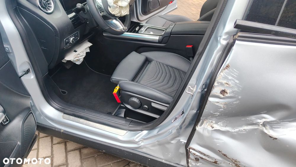 Mercedes-Benz GLA 200 Progressive - 16