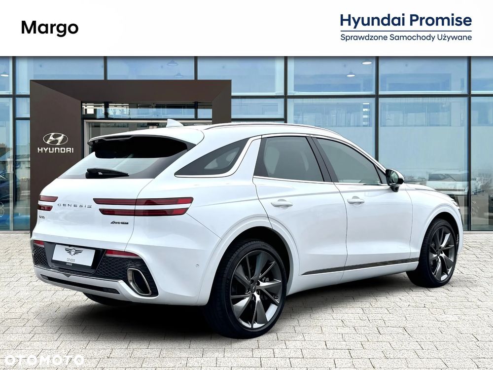 Genesis GV70 2.5T AWD AT8 Luxury Line - 4