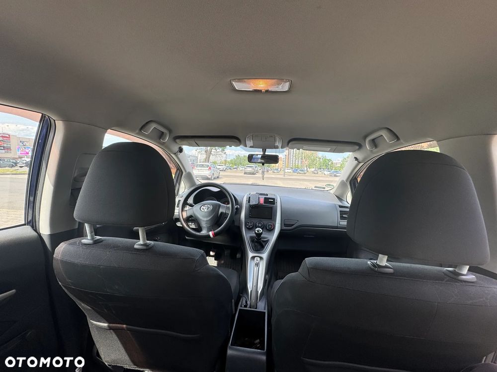 Toyota Auris 1.4 VVT-i Terra - 6