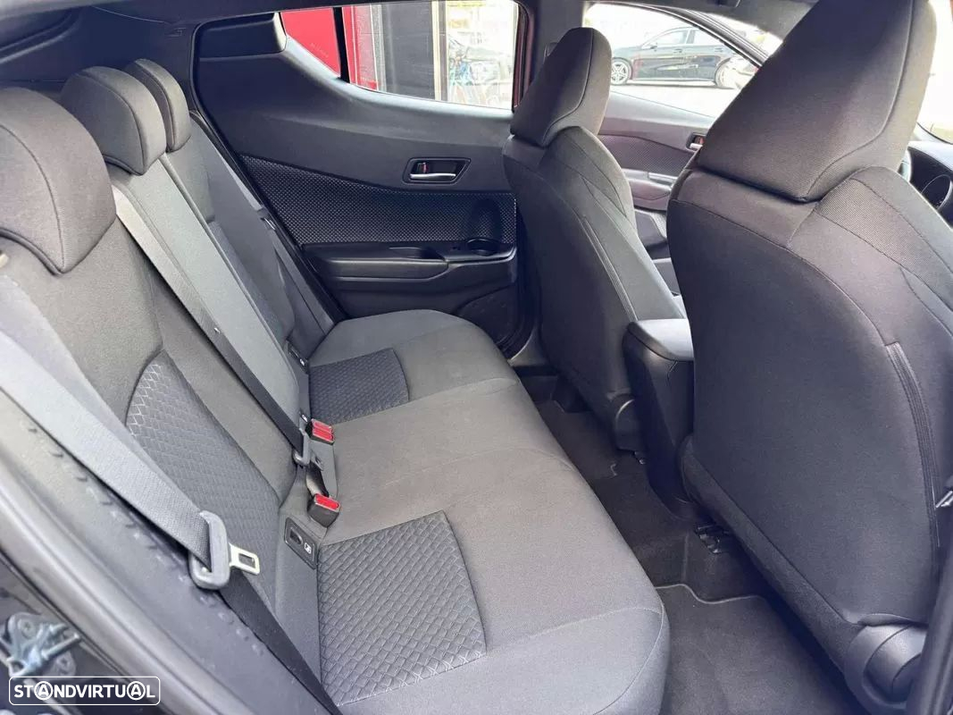 Toyota C-HR 1.8 Hybrid Exclusive - 8