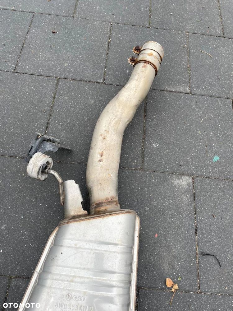 TŁUMIK ŚRODKOWY AUDI A4 B9 2.0 TDI 8W0253411R - 1