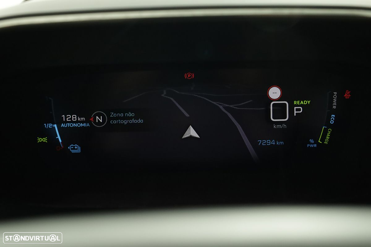 Peugeot e-2008 50 kWh GT - 18