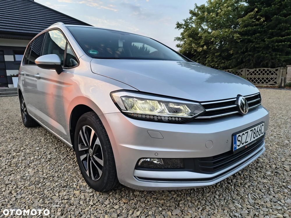 Volkswagen Touran 2.0 TDI BMT United - 4