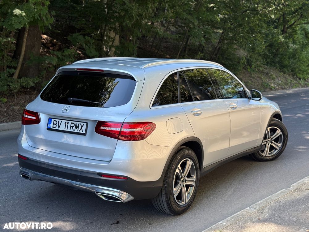 Mercedes-Benz GLC 250 d 4Matic 9G-TRONIC AMG Line - 4