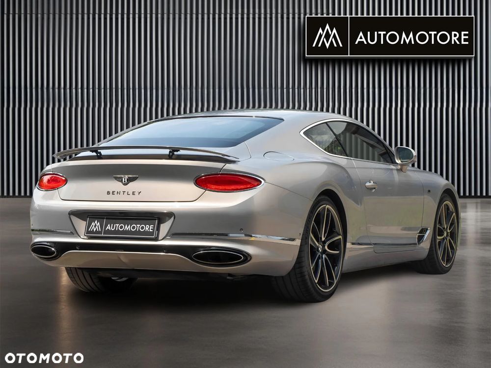 Bentley Continental GT - 11