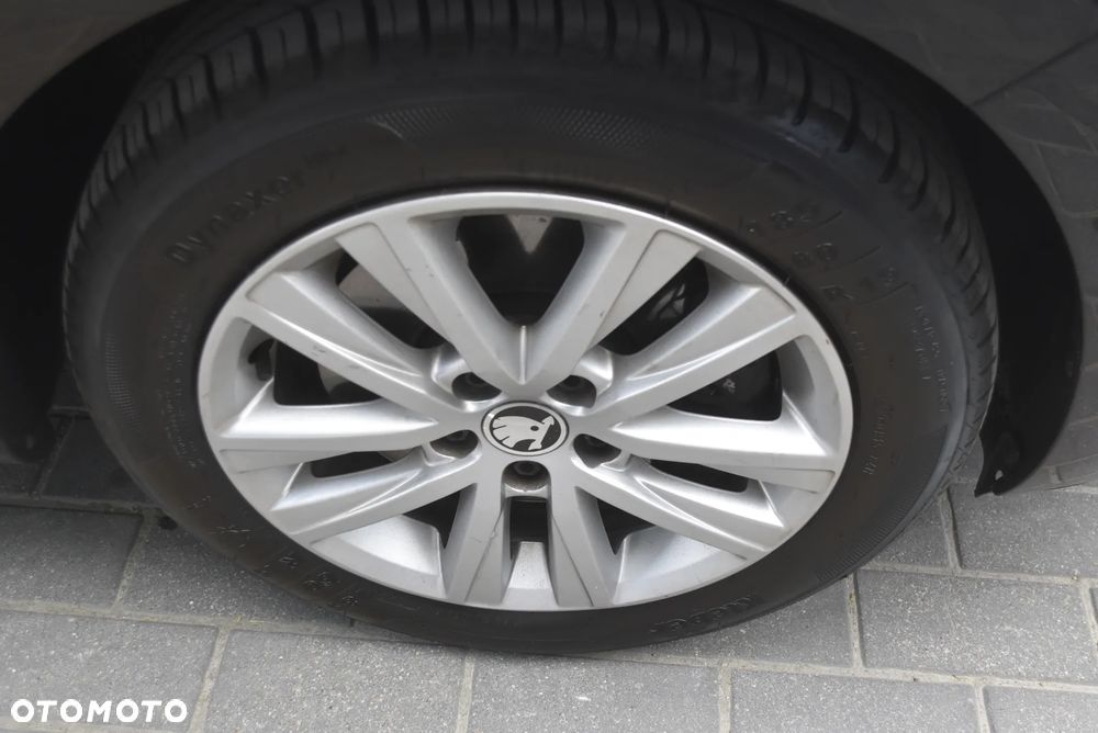 Skoda RAPID 1.6 TDI Active - 21