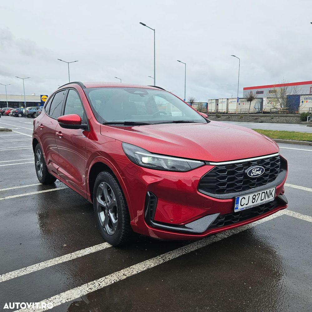 Ford Kuga - 1