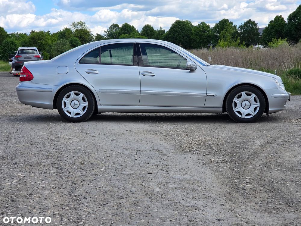 Mercedes-Benz Klasa E 200 Kompressor Automatik Elegance Sport Edition - 4