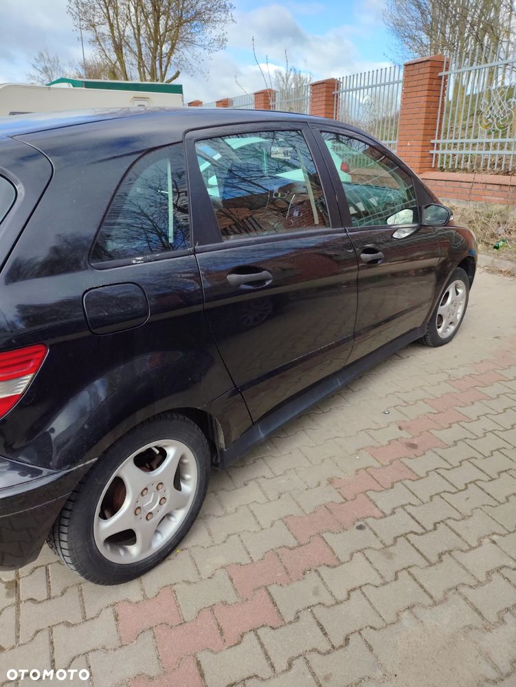 Mercedes-Benz Klasa B - 16