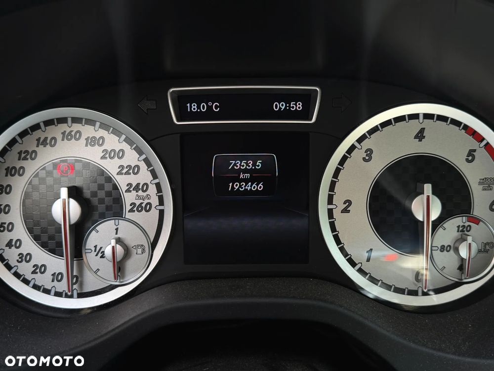Mercedes-Benz Klasa A 180 d BlueEFFICIENCY Edition Style - 18