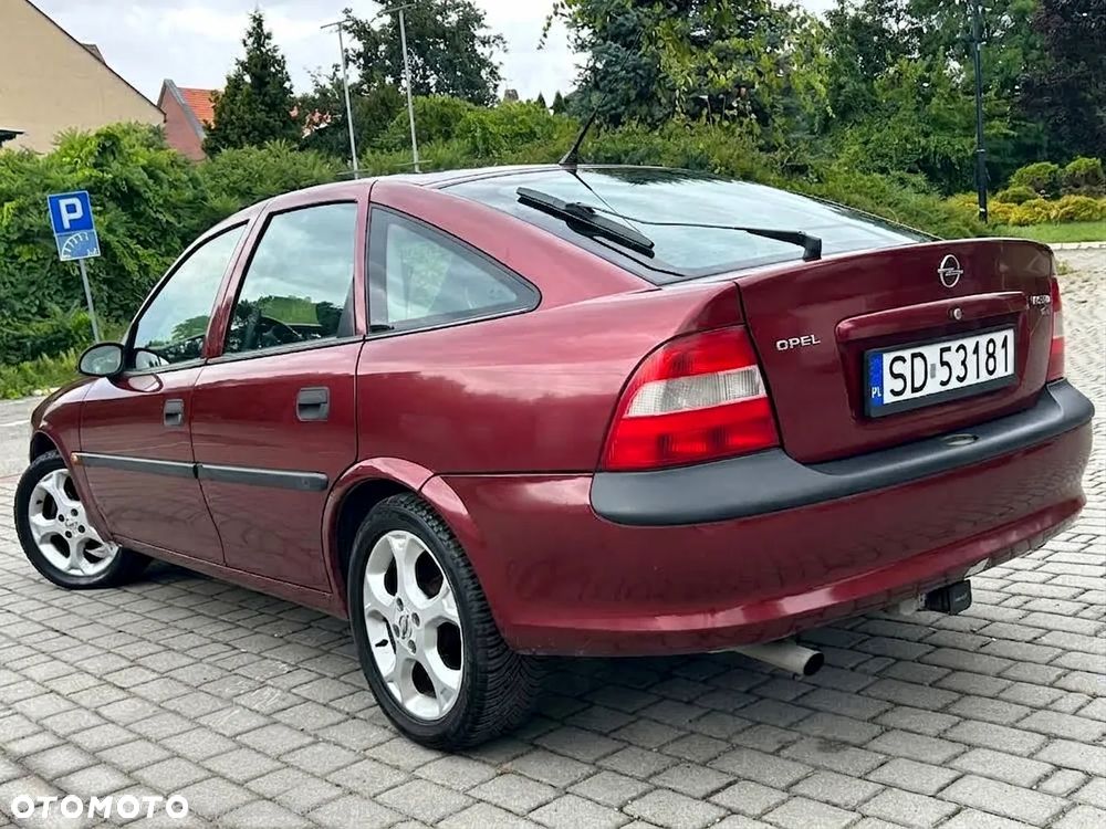 Opel Vectra 1.6 GL - 3