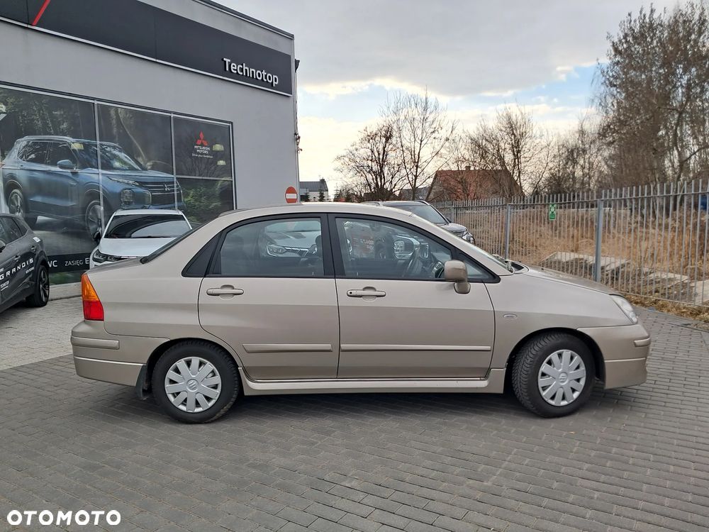 Suzuki Liana 1.6 - 5