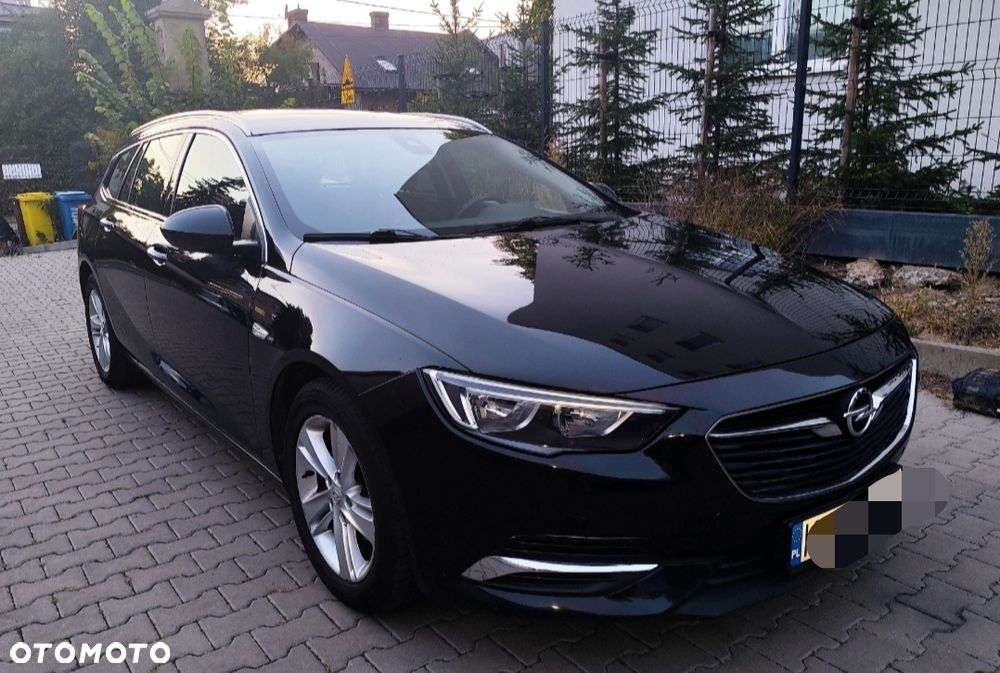 Opel Insignia - 1