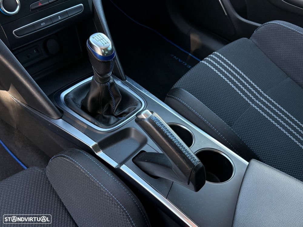 Renault Mégane Sport Tourer 1.6 dCi GT Line - 22