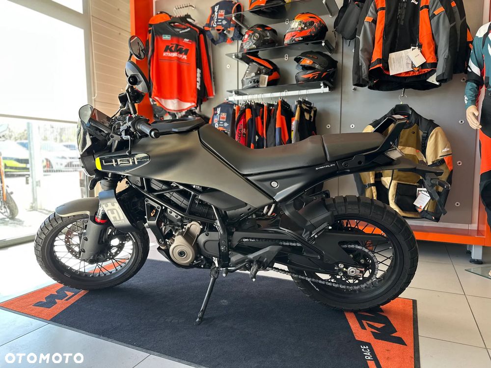 Husqvarna Svartpilen - 2