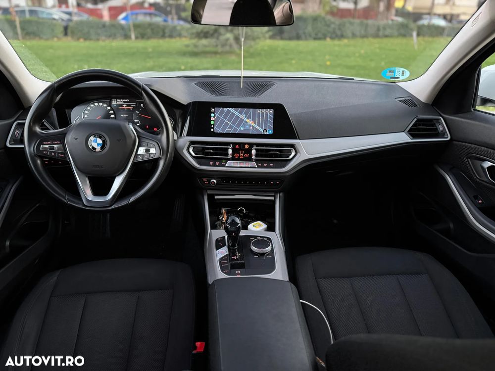 BMW Seria 3 320d AT MHEV - 7