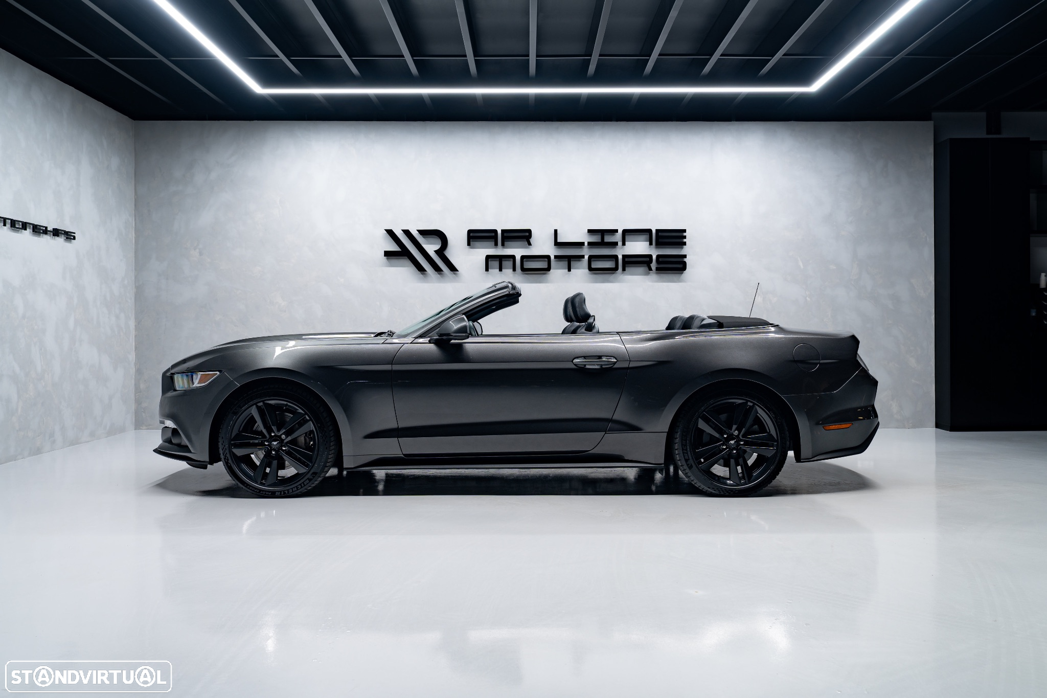Ford Mustang Cabrio 2.3 Eco Boost - 13