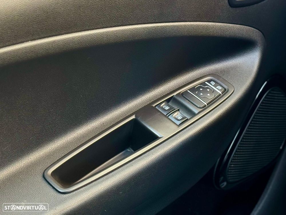 Renault Zoe - 10