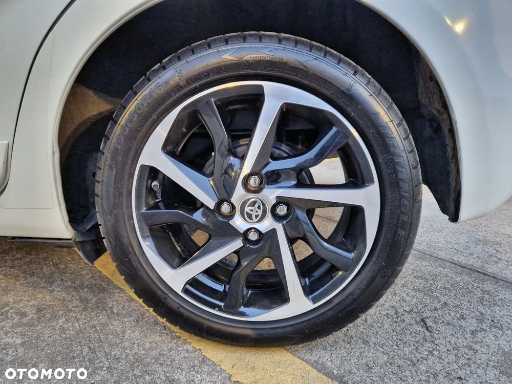 Toyota Yaris 1.5 Selection - 16