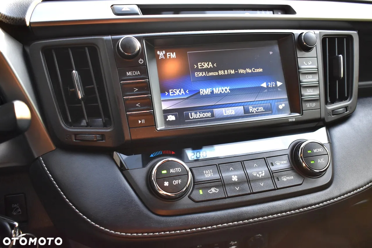 Toyota RAV4 - 24