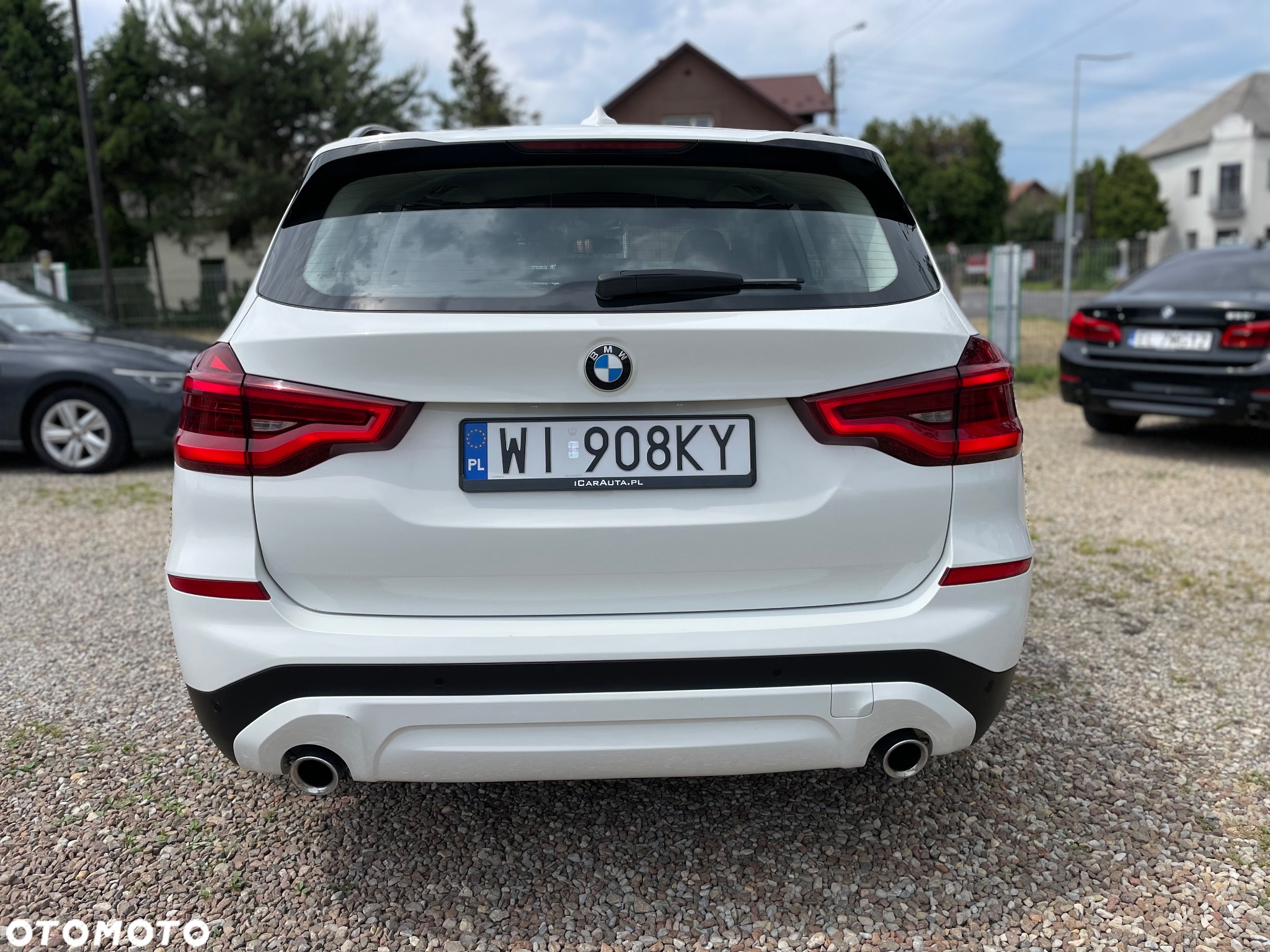 BMW X3 xDrive20d Advantage - 9
