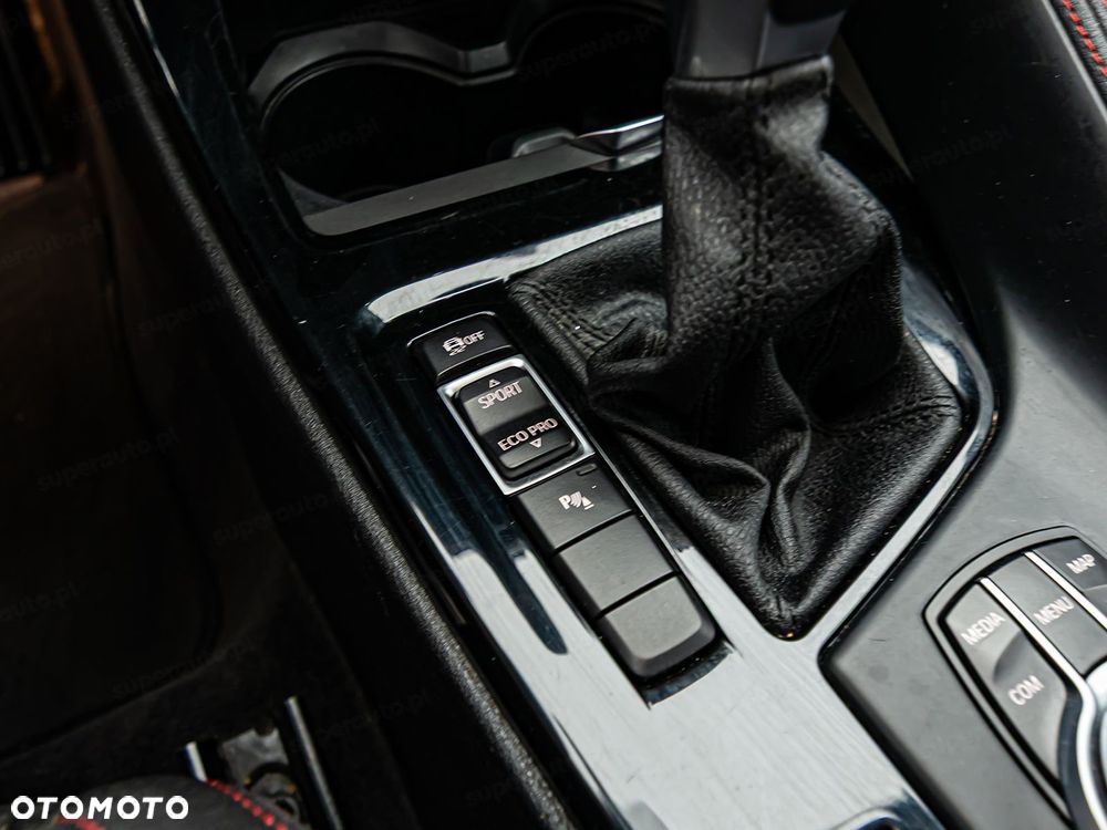 BMW X1 sDrive18d - 23