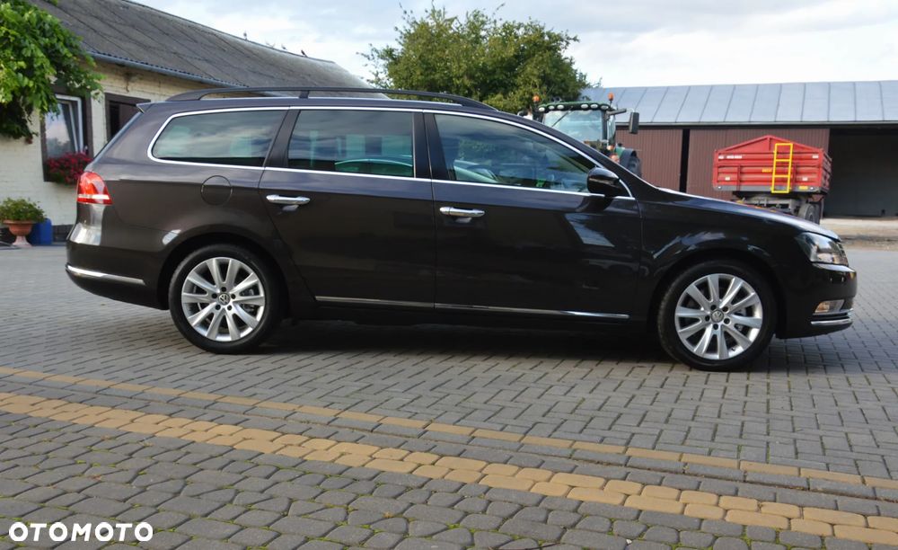 Volkswagen Passat - 9