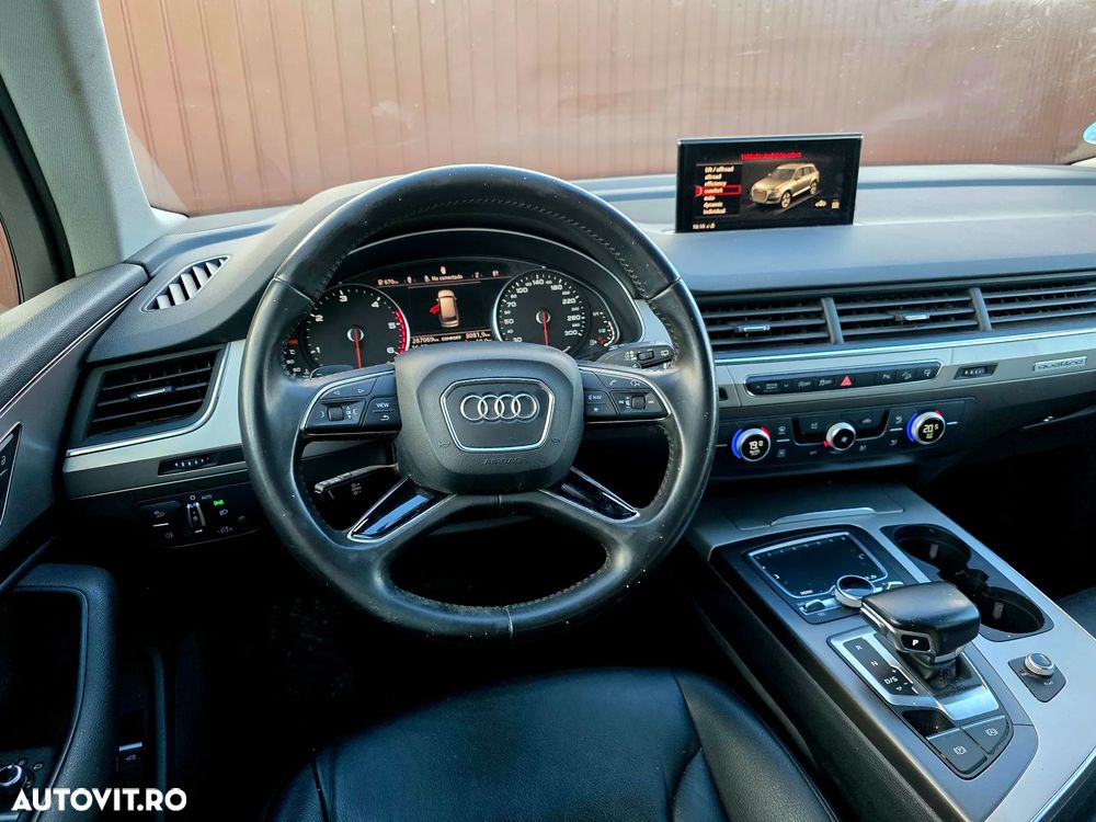 Audi Q7 - 12
