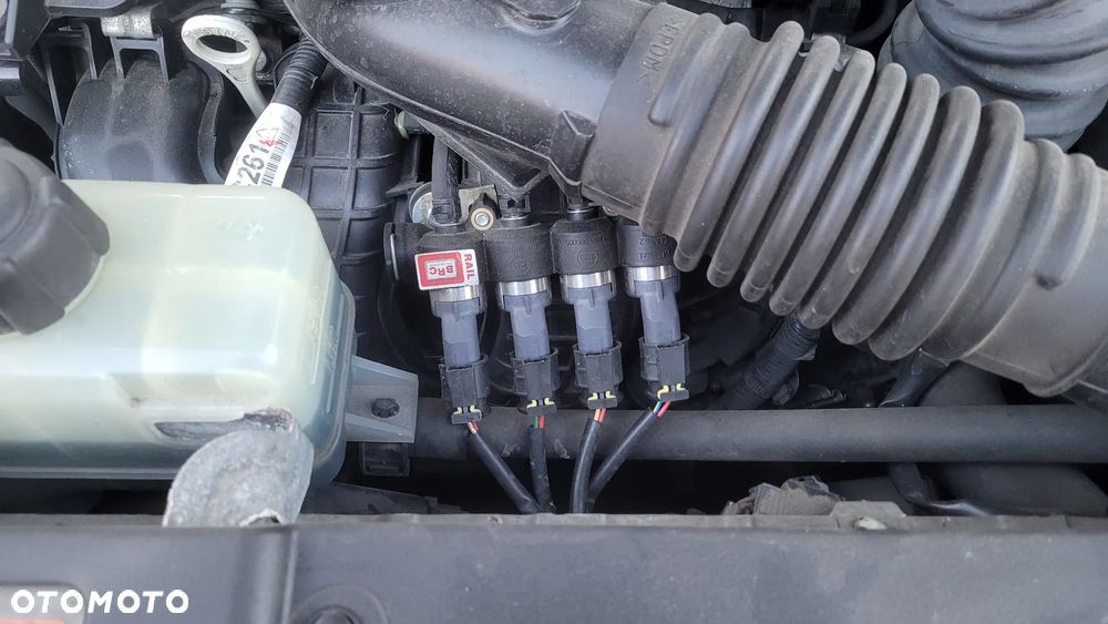 Mitsubishi Outlander - 17