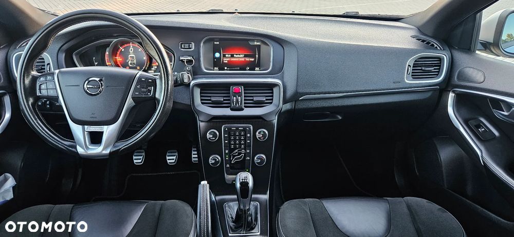 Volvo V40 D2 RDesign - 11