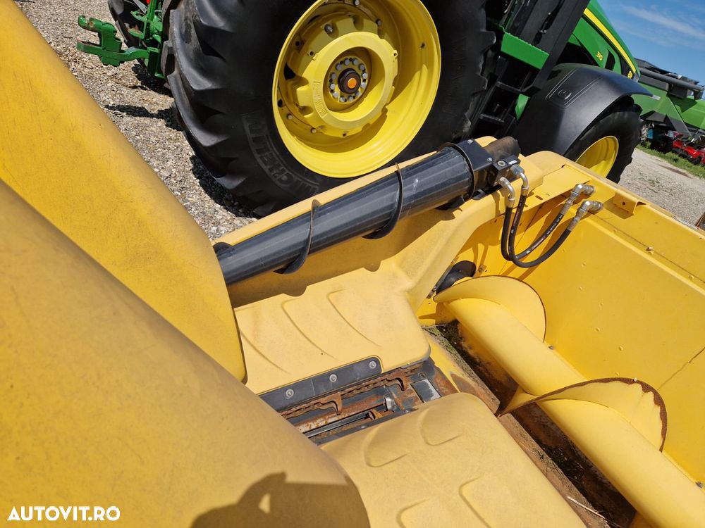 New Holland NH 980CR 8R 70 HEDER PORUMB - 25