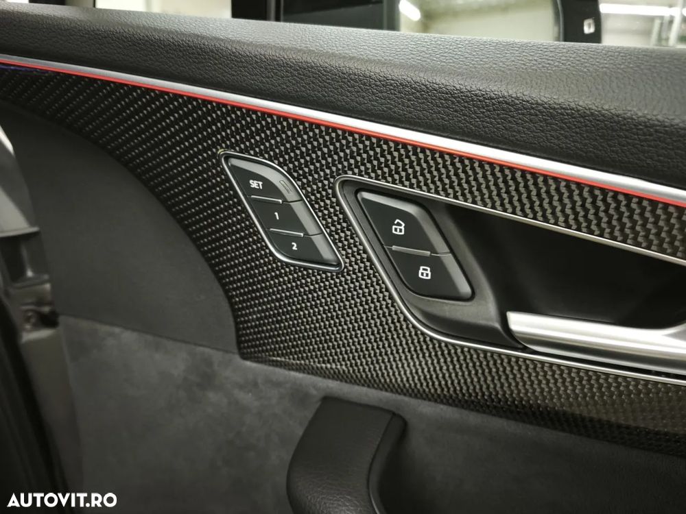 Audi SQ7 4.0 TFSI Tiptronic - 23