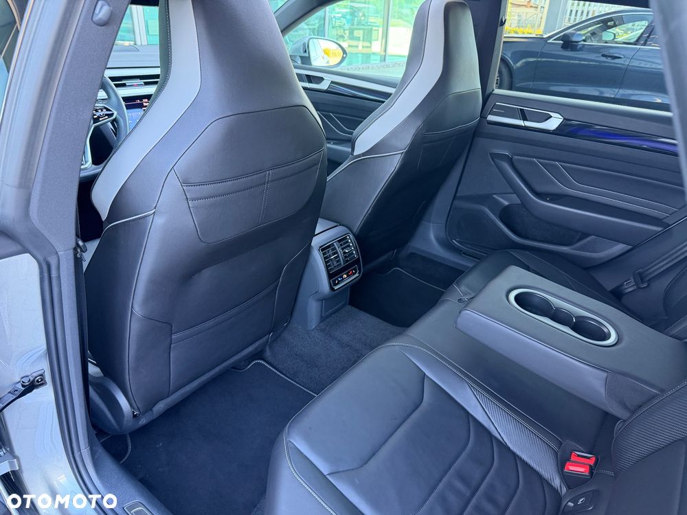 Volkswagen Arteon 2.0 TDI SCR 4Motion DSG R-Line - 20