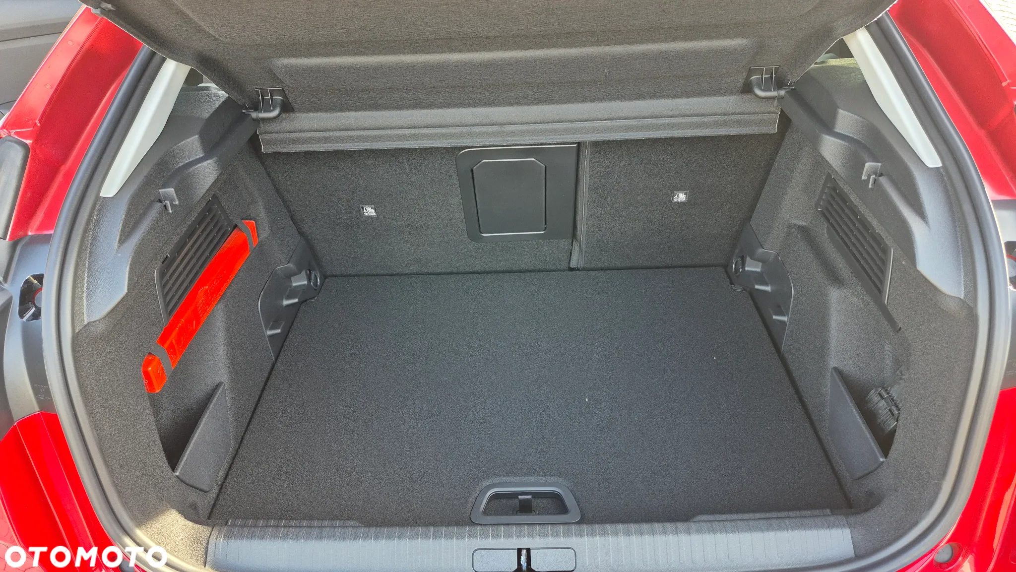 Citroën C4 1.2 PureTech Max S&S EAT8 - 22