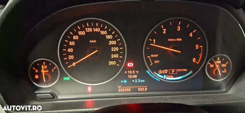 BMW Seria 3 320d Touring xDrive Aut. - 14