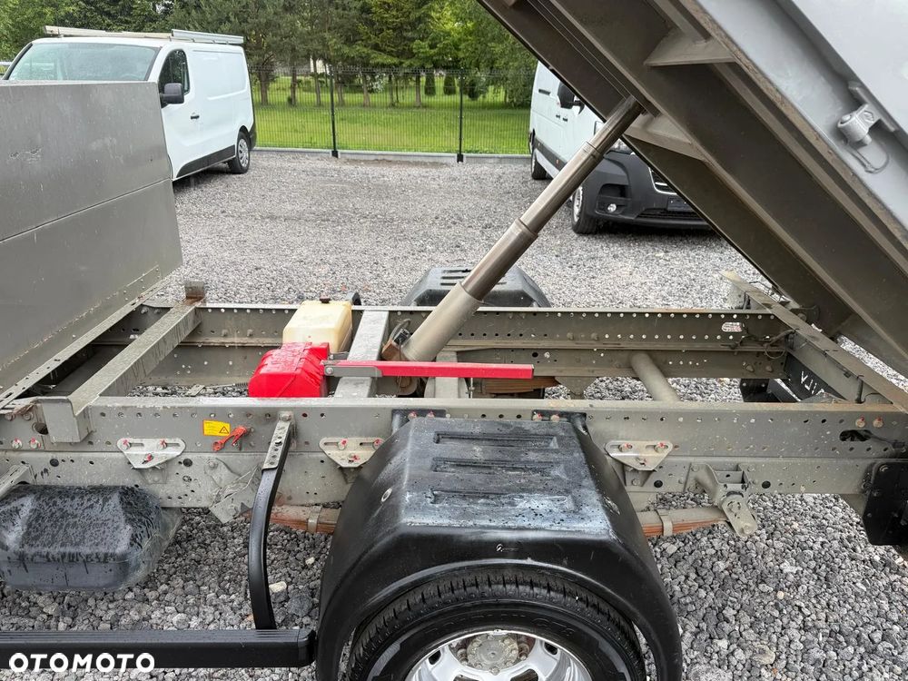 Iveco Daily / 2.3D / BLIŹNIAK / ORYGINALNA WYWROTKA / FV23% / NOWE OPONY - 21