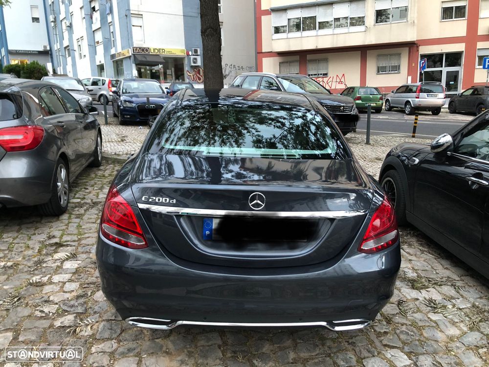 Mercedes-Benz C 200 - 6