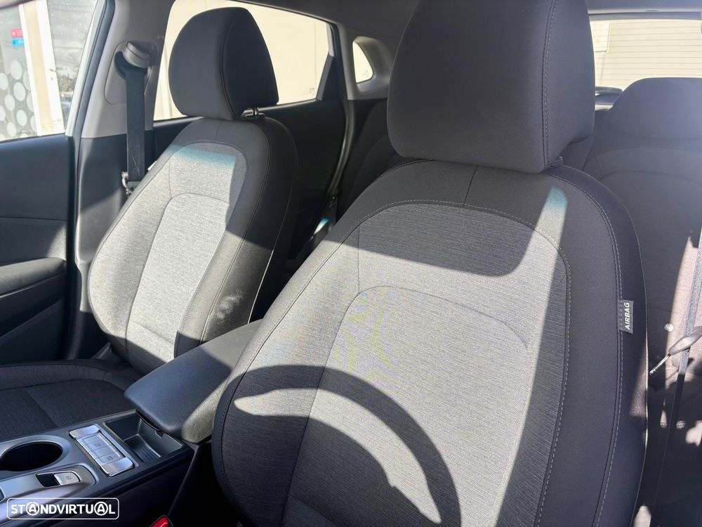 Hyundai Kauai 39 kWh Premium - 5