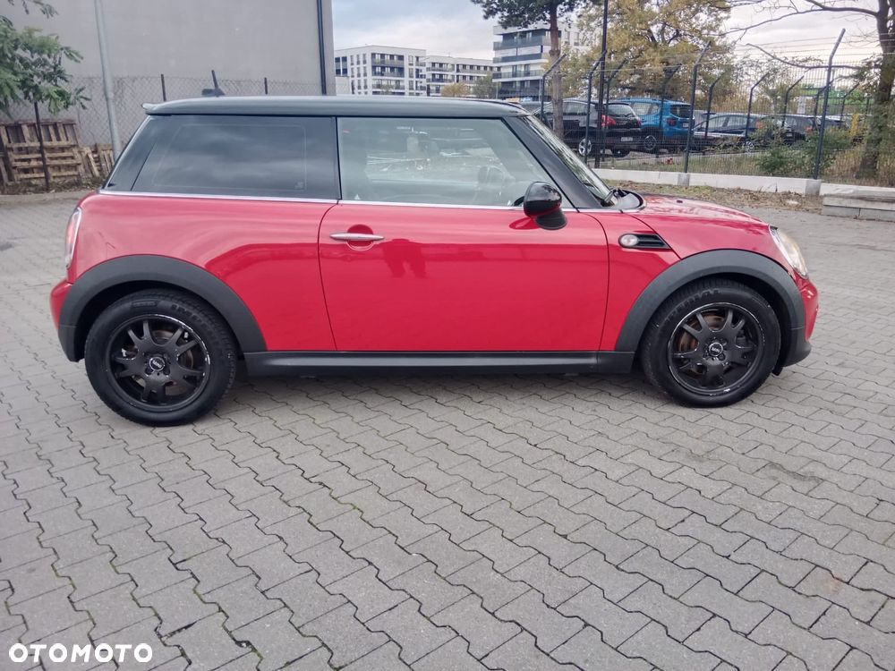 MINI ONE Brick Lane - 10