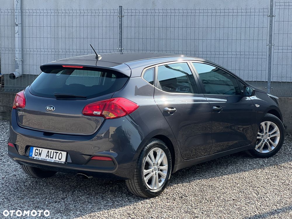 Kia Ceed 1.6 GDI Edition 7 - 10