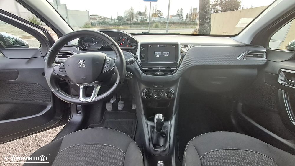 Peugeot 208 1.2 PureTech Style - 10