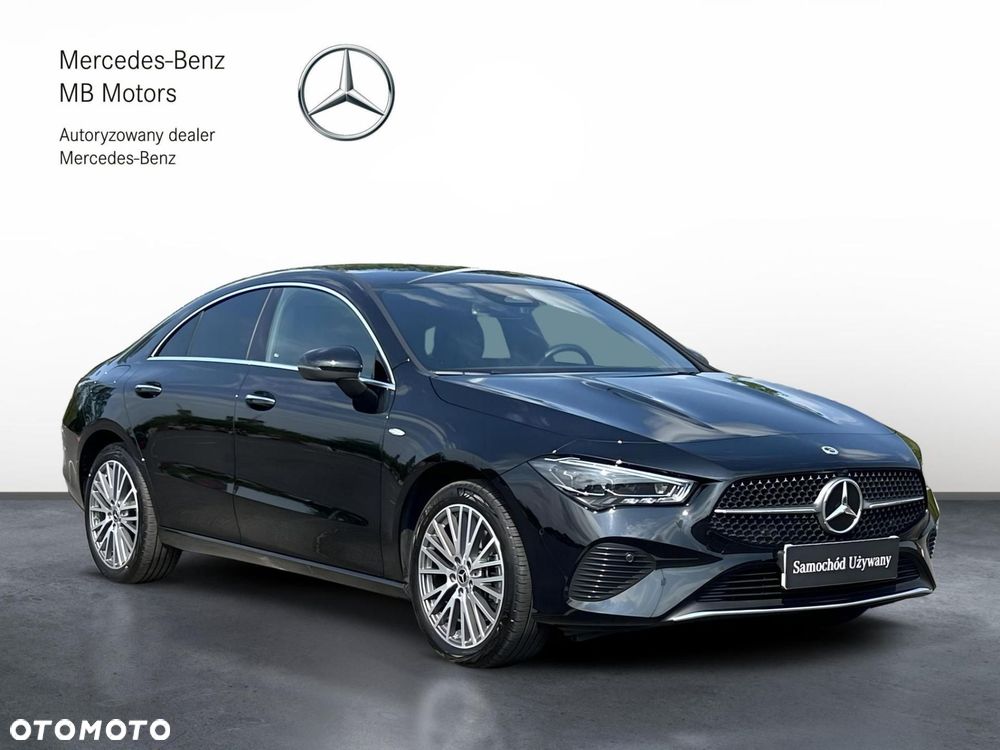 Mercedes-Benz CLA 250 E Progressive 8G-DCT - 8
