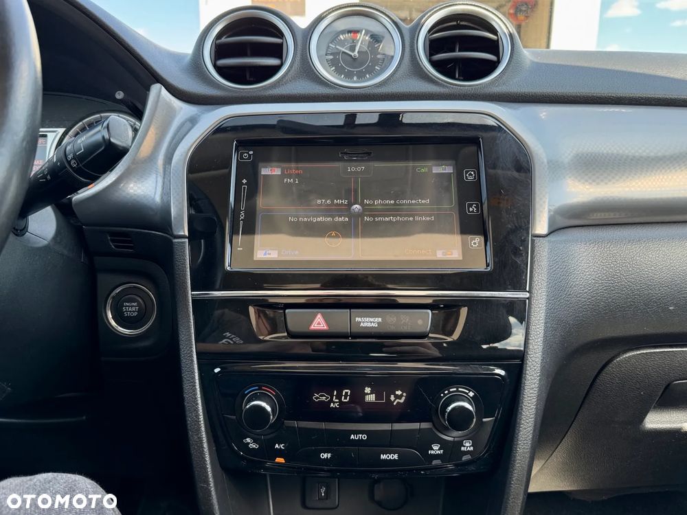 Suzuki Vitara 1.6 Premium 2WD - 9
