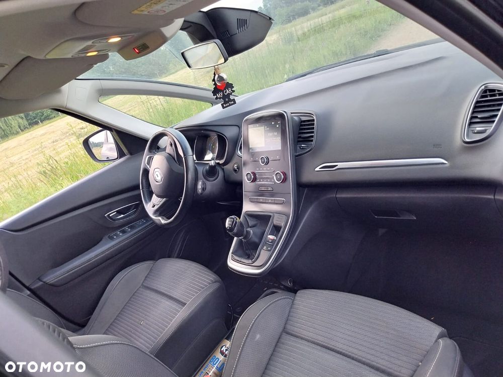 Renault Scenic 1.2 TCe Energy Bose EU6 - 21