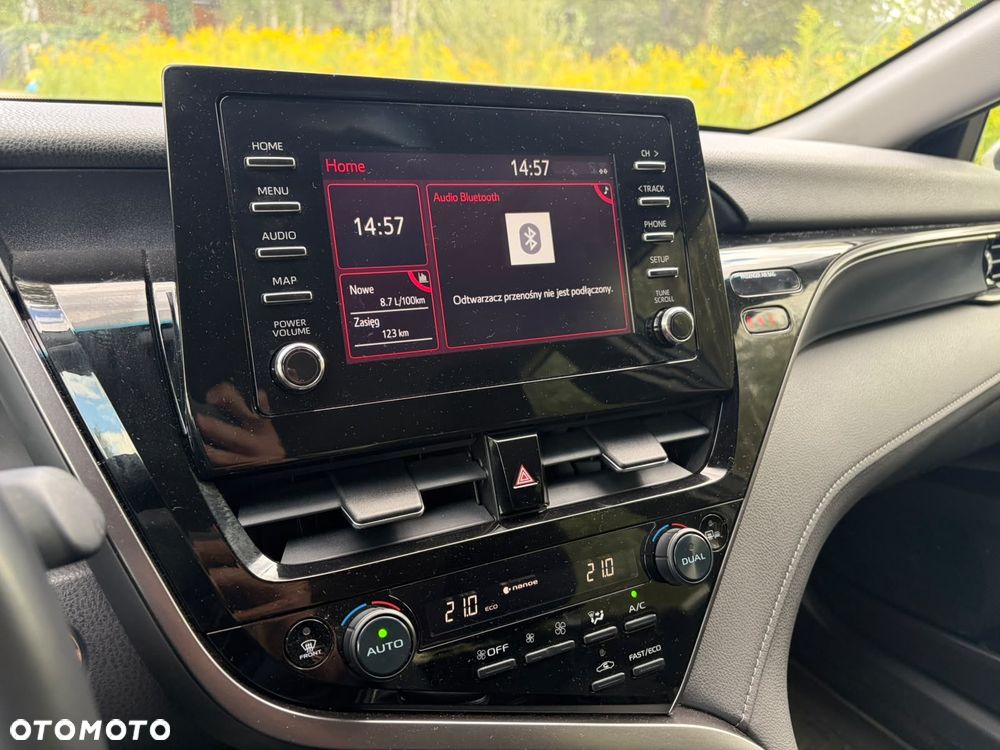 Toyota Camry 2.5 Hybrid Comfort CVT - 17