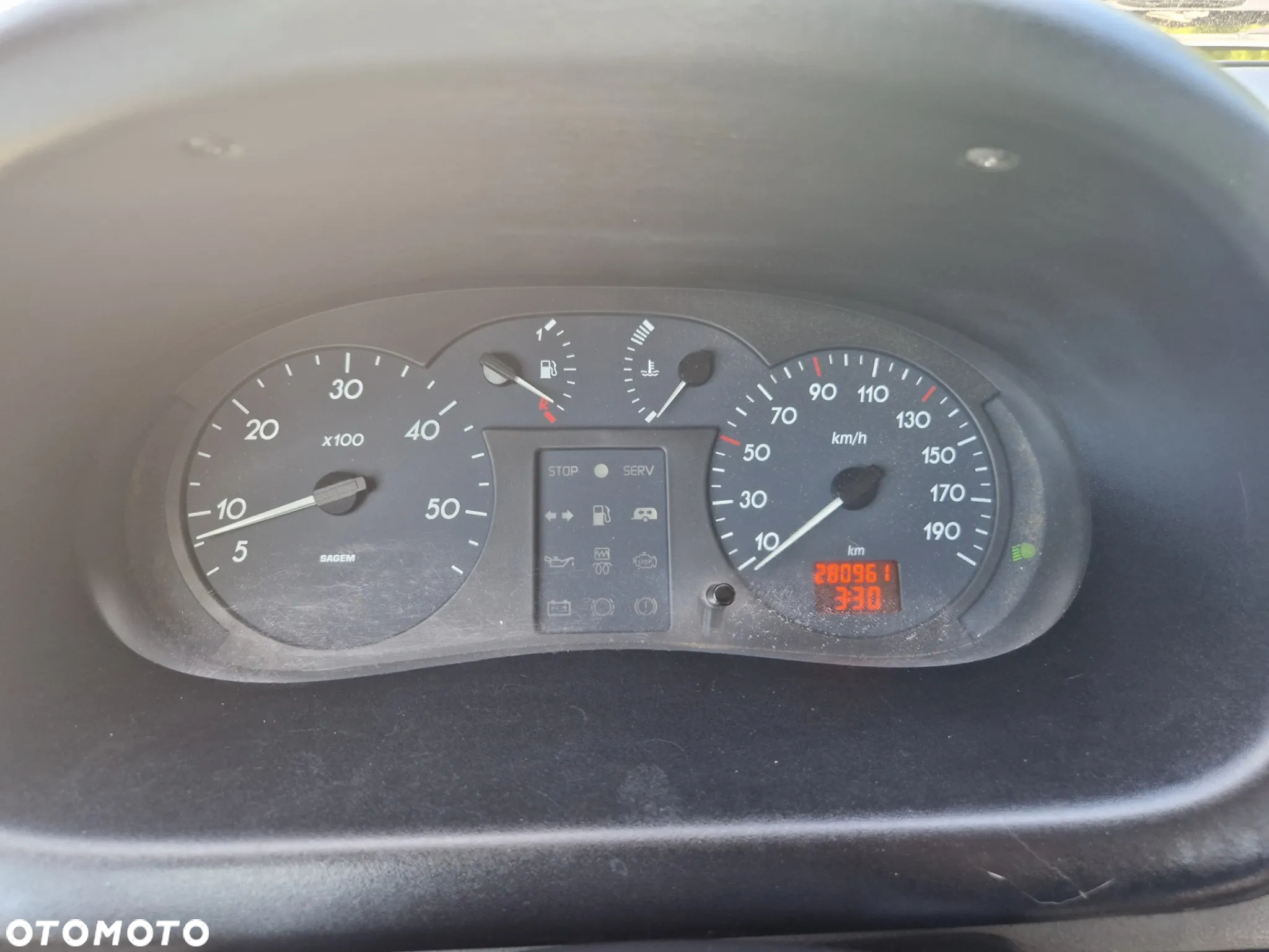 Renault Mascott 2.8 130KM - 13