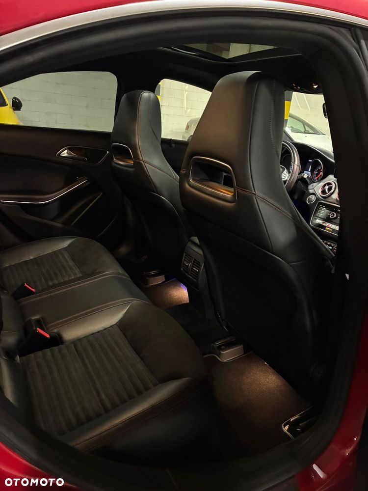 Mercedes-Benz CLA 220 (CDI) d 7G-DCT AMG Line - 20