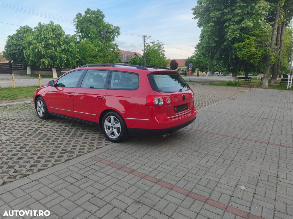 Volkswagen Passat 1.9 TDI DPF BlueMotion - 4