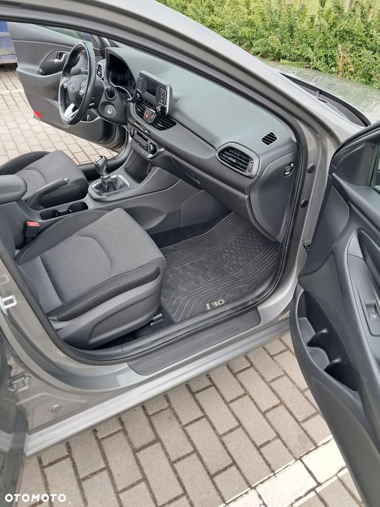 Hyundai i30 1.4 Classic + - 20
